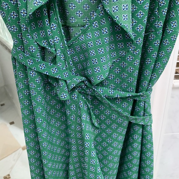 Max Studio wrap around dress no tags - Picture 8 of 8